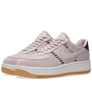 Nike Women's Sneakers in Soft Pink and White
